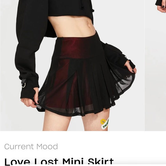 💥SOLD💥Dollskill Current Mood Love Lost Red and Black Mini Skirt Mesh Overlay - Picture 5 of 5